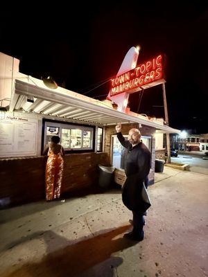 Town Topic Hamburgers Broadway by null