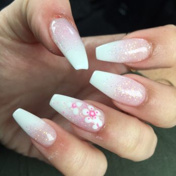Greenwood Nails and Spa - Nail Salons Near Me - Seattle, Washington