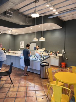 Gelatoro - Italian Ice Cream & Coffee by null