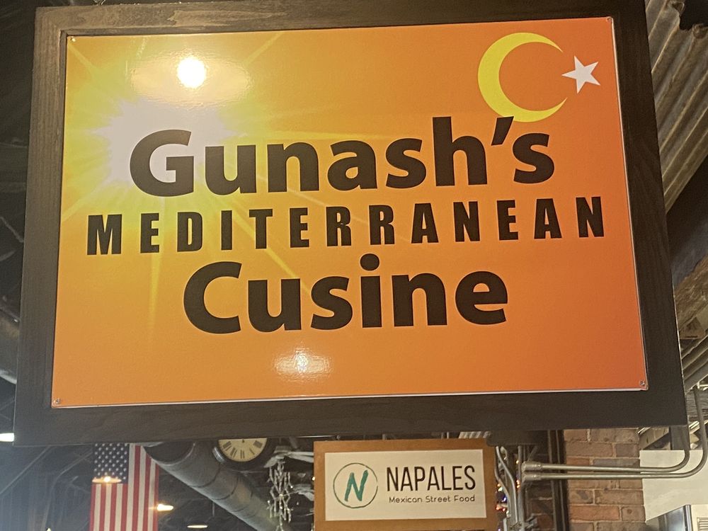 Gunash’s Mediterranean Cusine Logo