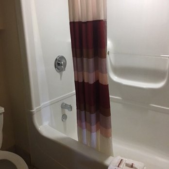 Red Roof PLUS+ Boston - Logan - Hotels Near Me - Saugus, Massachusetts