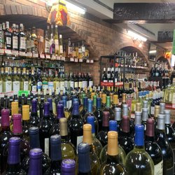 Colonial Wines & Liquors