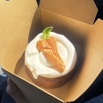 Goji Berry - carrot cake - Vegan Near Me - Phoenix, Arizona