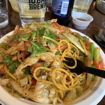 Everest MoMo Shack - Tandoori lo mein - Indian Near Me - Jackson, Wyoming Everest MoMo Shack - Tandoori lo mein - Indian Near Me - Jackson, Wyoming