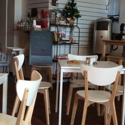 The Little Sparrow Cafe - Fresh decor