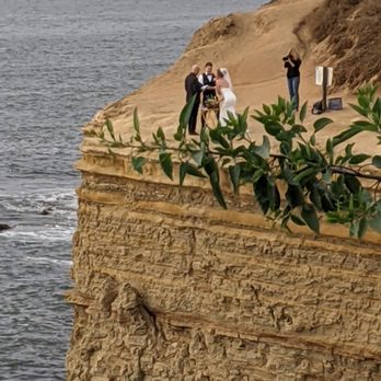 Sunset Cliffs Natural Park - Mazel Tov! - Parks Near Me Sunset Cliffs Natural Park - Mazel Tov! - Parks Near Me