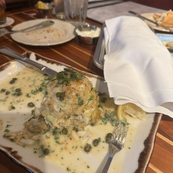 Pappas Seafood House - Baked Jumbo Lump Crab Cake - Seafood Near Me - Humble, Texas Pappas Seafood House - Baked Jumbo Lump Crab Cake - Seafood Near Me - Humble, Texas