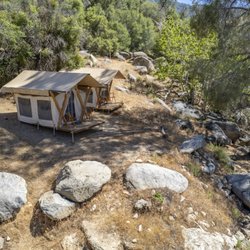 Kern River Outfitters - Riverside Glamping