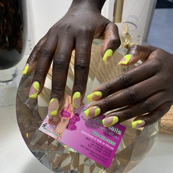 Central Nails - Full set with gel and design - Nail Salons Near Me - Phoenix, Arizona