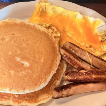 Millie's Pancake Shoppe - Breakfast & Brunch Near Me - Addison, Illinois Millie's Pancake Shoppe - Breakfast & Brunch Near Me - Addison, Illinois