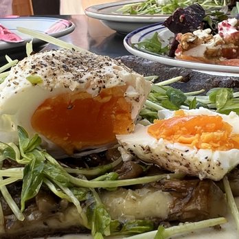 La Copine - Yum - New American Near Me - Yucca Valley, California