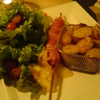 La Cabane - Piolet du grimpeur - French Near Me - Palaiseau, 91