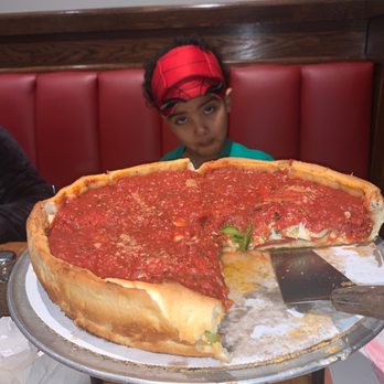 Giordano's - Pizza Near Me - Oswego, Illinois