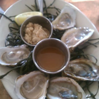Hillside Farmacy - East Coast Oysters (New Brunswick, Rhode Island, Maine) - New American Near Me - Austin, Texas
