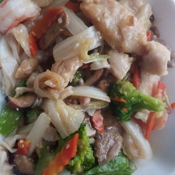 Wing Wah Restaurant - Wing wah chow fun - Chinese Near Me - Arlington Heights, Illinois