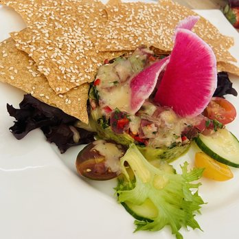 Miramonte Winery - Tuna tartare - Wineries Near Me - Temecula, California