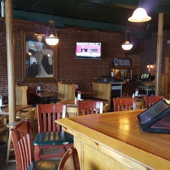 The Main Pub - Bar - American Near Me - Manchester, Connecticut The Main Pub - Bar - American Near Me - Manchester, Connecticut