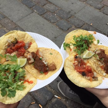 Hija de Sánchez - Avocado cheese, cod skin chicharon, and carnitas tacos. - Mexican Near Me - Copenhagen, 84 Hija de Sánchez - Avocado cheese, cod skin chicharon, and carnitas tacos. - Mexican Near Me - Copenhagen, 84