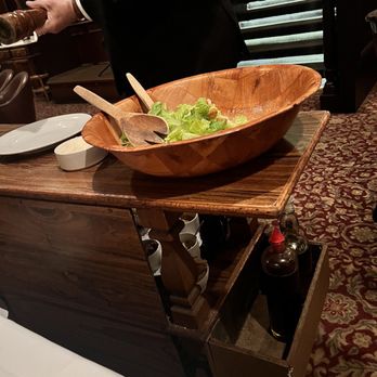 Hy's Steak House - Steakhouses Near Me - Honolulu, Hawaii