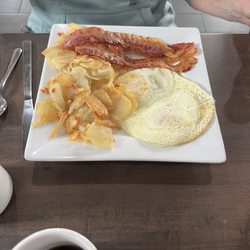Albany Family Cafe - Eggs