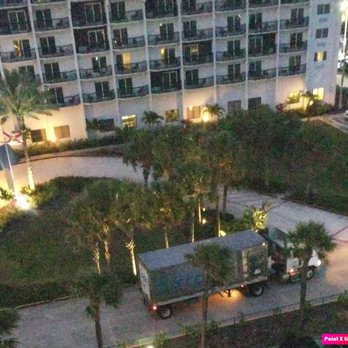 Hilton Garden Inn - Cocoa Beach - Hotels Near Me - Cocoa Beach, Florida