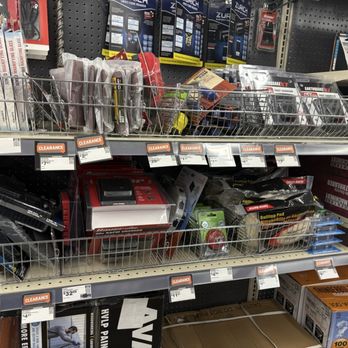 Harbor Freight Tools - Clearance items! - Hardware Stores Near Me - Troy, Ohio