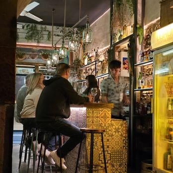 Loro - Bars Near Me - Barcelona, B Loro - Bars Near Me - Barcelona, B