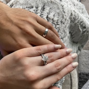 Bellmans Jewelers - Wedding band - Jewelry Near Me - Manchester, New Hampshire