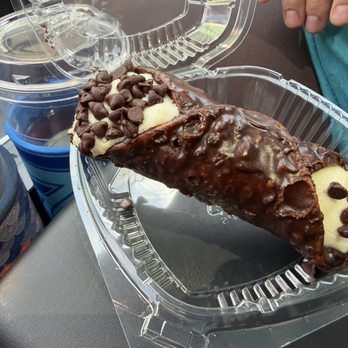 Trolio's Market - Cannoli - Delis Near Me - Enfield, Connecticut Trolio's Market - Cannoli - Delis Near Me - Enfield, Connecticut