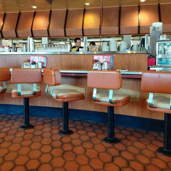 Bob’s Big Boy - American Near Me - Burbank, California
