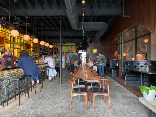 Antiques on High by null