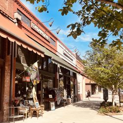 Bonita Antiques