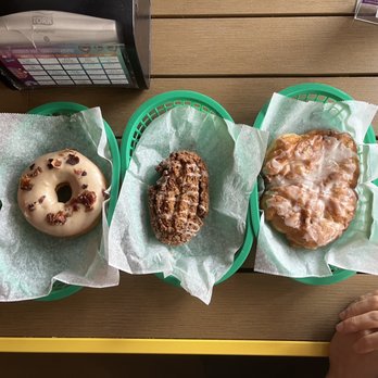 Brewnuts - Maple bacon, blueberry cornmeal fry cake, apple fritter - Donuts Near Me - Cleveland, Ohio