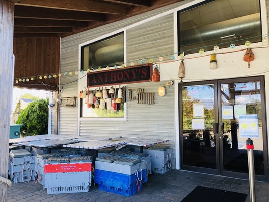 Anthony's Seafood by null