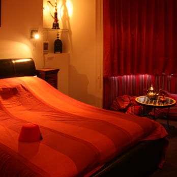 Sea Spray - Moroccan room - Guest Houses Near Me - Brighton, BNH
