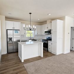 Pacific Manufactured Homes - Lake Wohlford