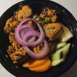 Tandoori chicken with chosen mild spiced