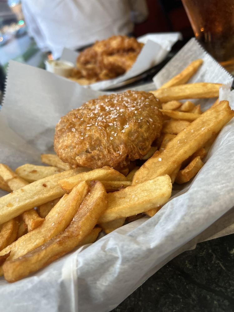 The Anchor Fish & Chips, Minneapolis Roadtrippers