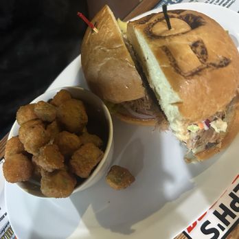 Fox Smokehouse BBQ - Barbeque Near Me - Boulder City, Nevada
