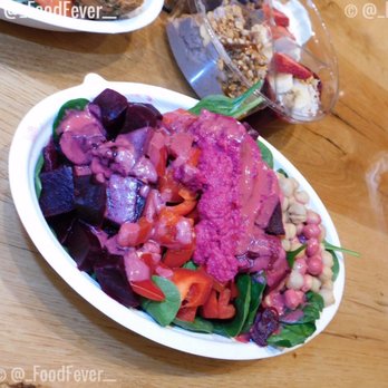 The Bodhi - The Heart Beet Salad : Spinach, Raw Beets, Bell Peppers, Garbanzo Beans, Beet Mix, Beet Hummus, Beet Vinaigrette - Juice Bars & Smoothies Near Me - Tempe, Arizona