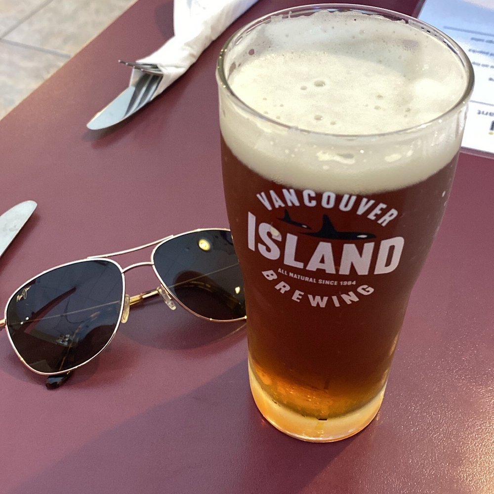 Aioli Seafood Restaurant - Pipers pale ale - Seafood Near Me - Parksville, British Columbia Aioli Seafood Restaurant - Pipers pale ale - Seafood Near Me - Parksville, British Columbia