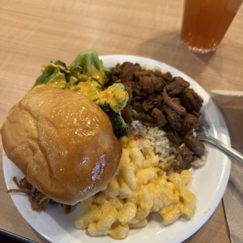 Golden Corral Buffet & Grill - Buffets Near Me - Humble, Texas