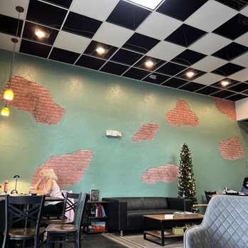 Coffee Grind - Inside - Coffee & Tea Near Me - Port St. Lucie, Florida Coffee Grind - Inside - Coffee & Tea Near Me - Port St. Lucie, Florida