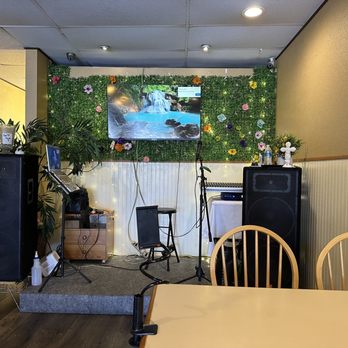 Thai Ivory Cuisine - Karaoke area - Thai Near Me - Upland, California Thai Ivory Cuisine - Karaoke area - Thai Near Me - Upland, California