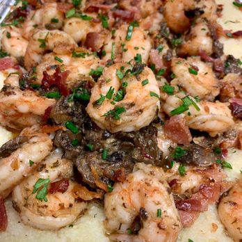 Sweet Heats Catering - Shrimp and Grits - Caterers Near Me Sweet Heats Catering - Shrimp and Grits - Caterers Near Me