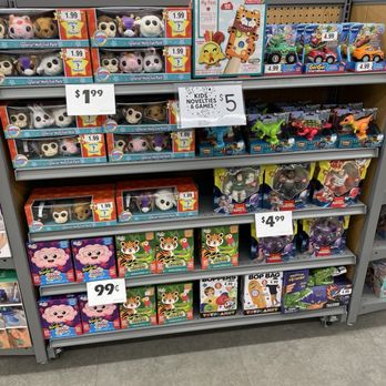 Big Lots - Cheap toy deals! - Department Stores Near Me - Marianna, Florida