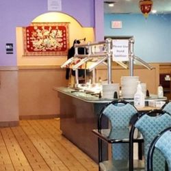 China Buffet - The Bar With the food.