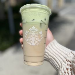 Cold Brew with Nondairy Vanilla Sweet Cream Cold Foam