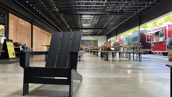 Oregon City Brewing's Canby Beer Library & Foodcarts by null