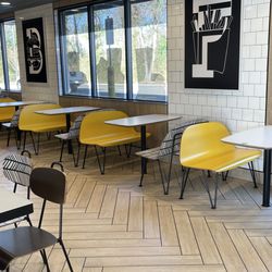 This was a very clean McDonald's.